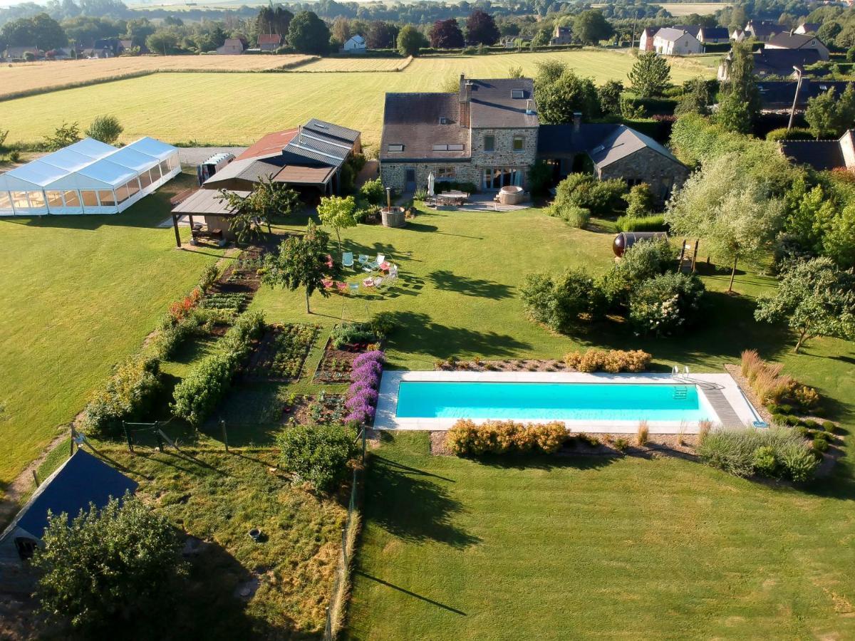 Le Champ Du Coq Villa Gesves Exterior foto